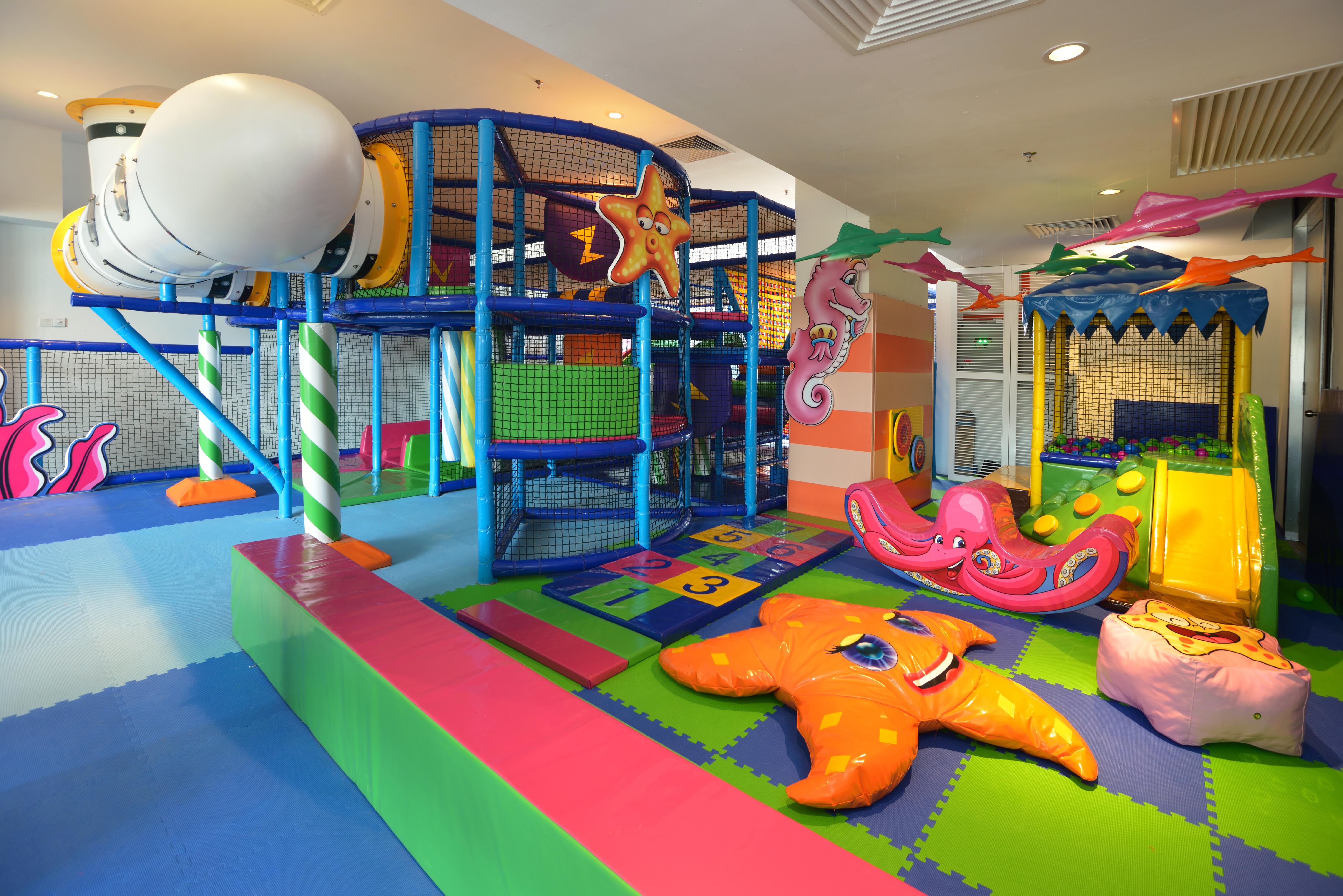 Lexis Suites Penang Bayan Lepas Εξωτερικό φωτογραφία An indoor playground in the United Arab Emirates